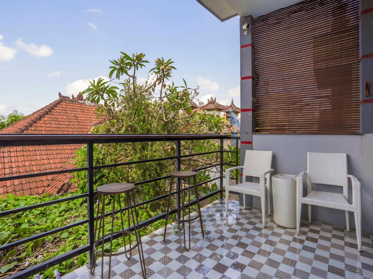 Oyo 3852 Valomia Guest House Denpasar Eksteriør bilde