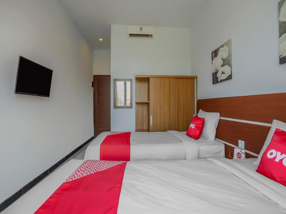 Oyo 3852 Valomia Guest House Denpasar Eksteriør bilde