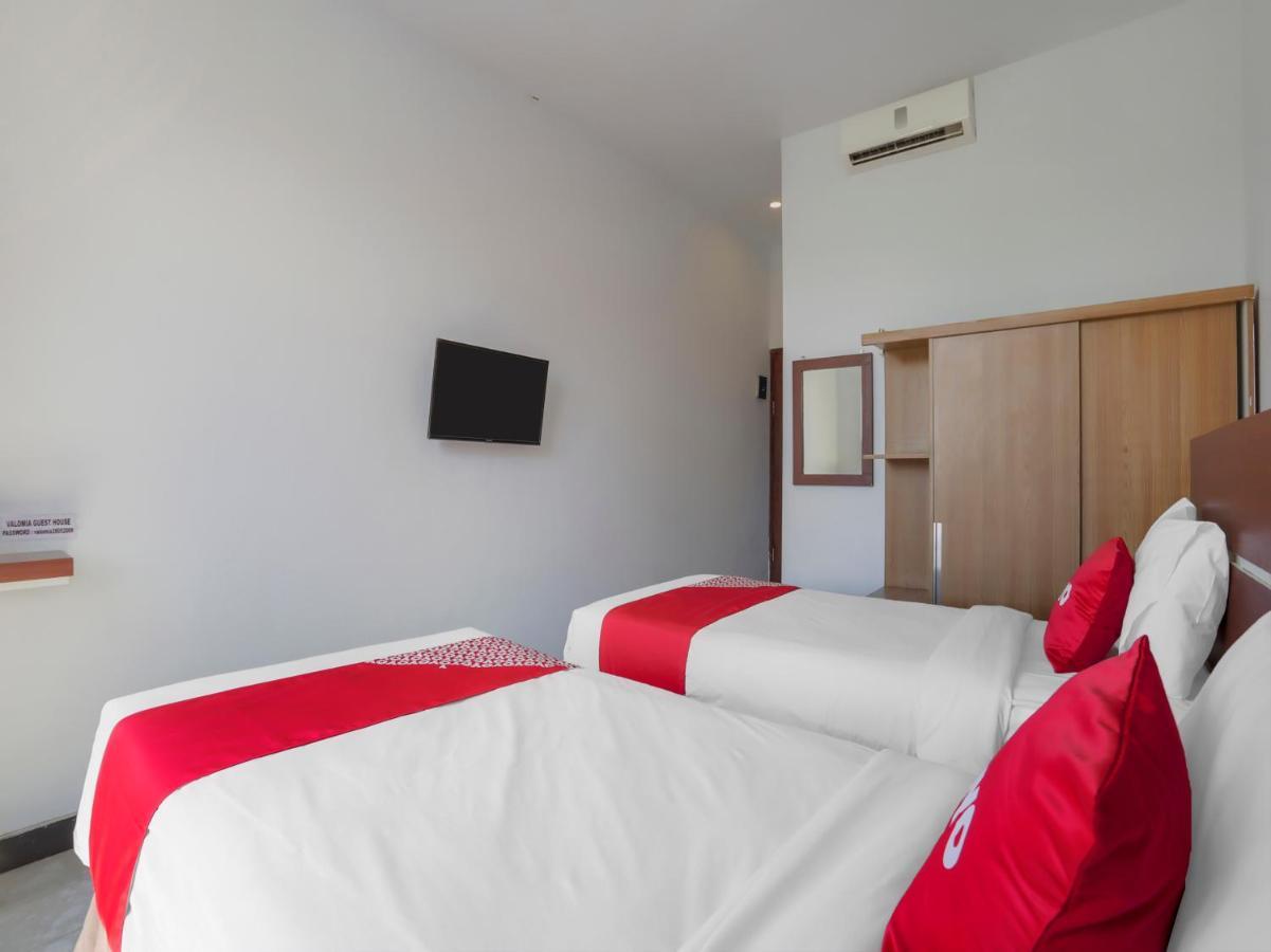 Oyo 3852 Valomia Guest House Denpasar Eksteriør bilde